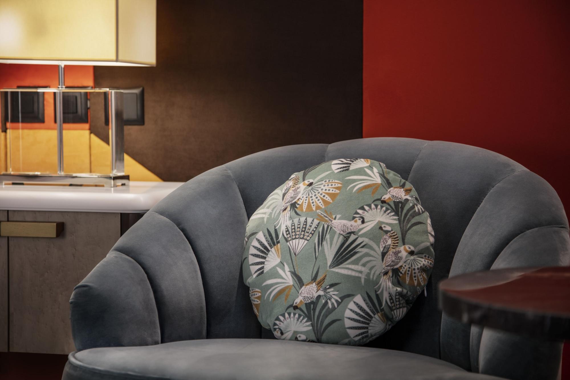 Hotel Bristol Женева Екстериор снимка