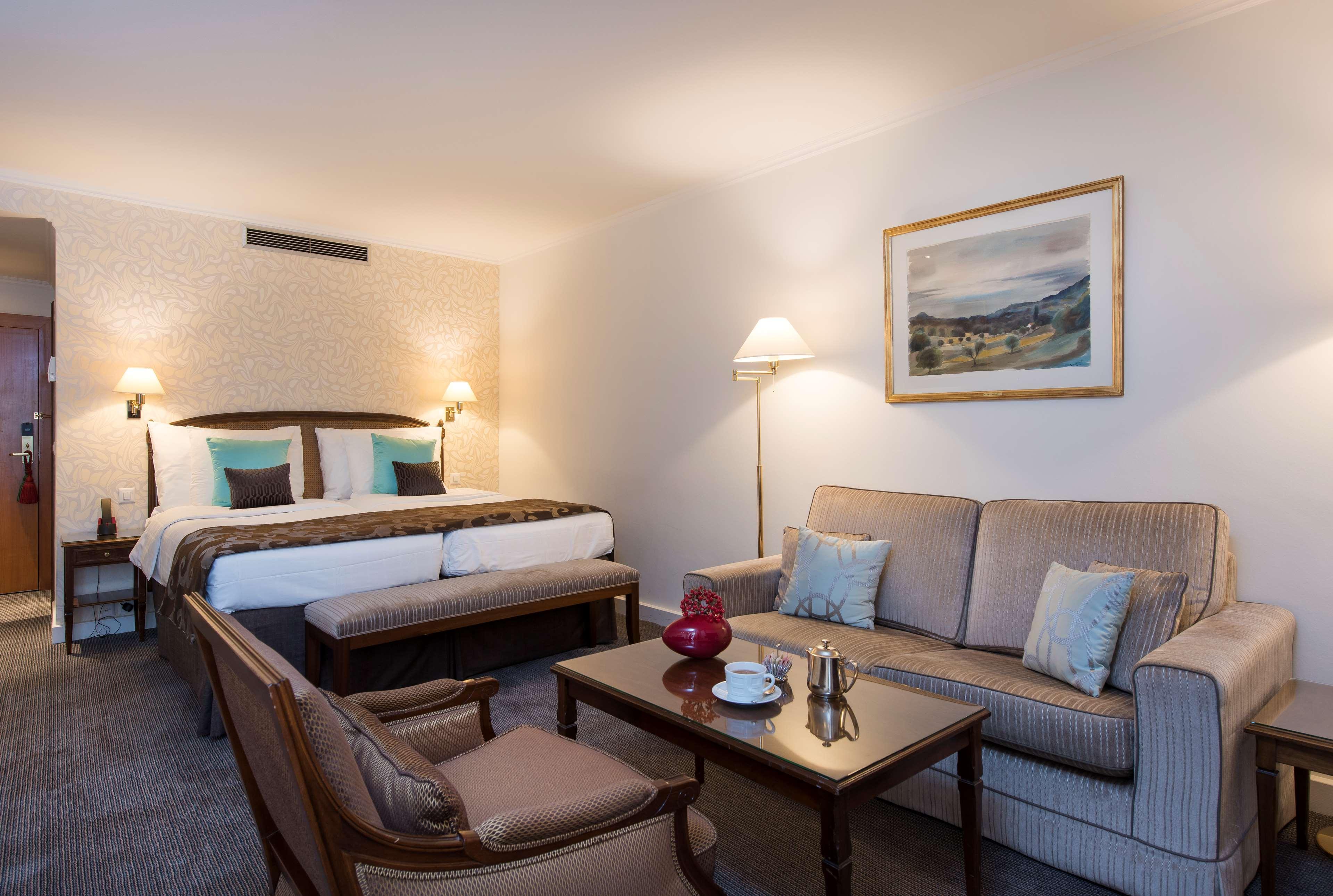 Hotel Bristol Женева Екстериор снимка